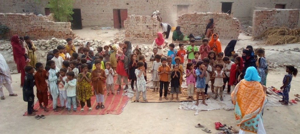 Community Gathering & Prayer